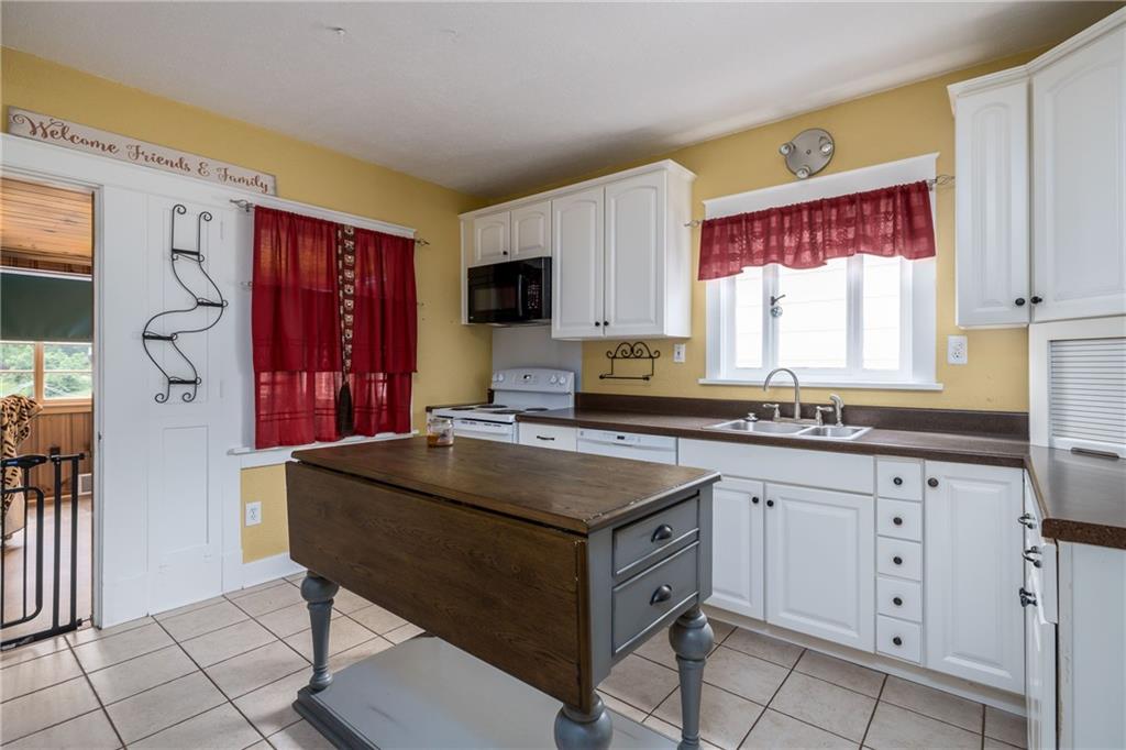 711 Franklin Farms Road Washington, PA 15301 - Photo 5 of 24 Gallery Image 5