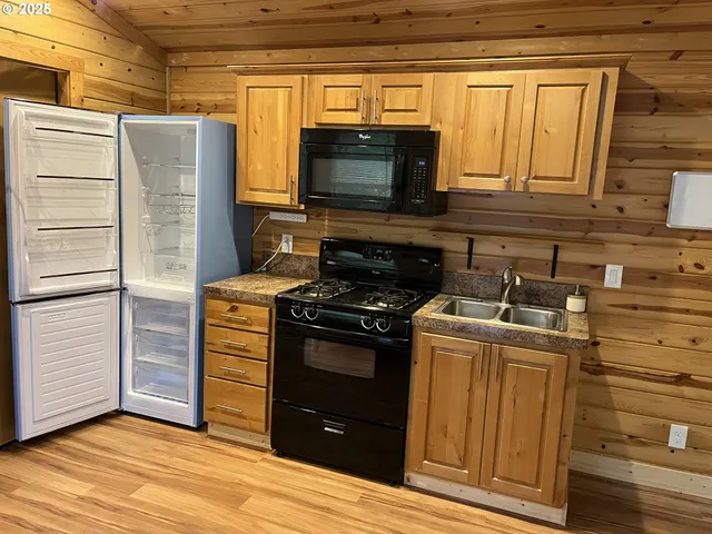 $81,880 | 65000 Highway 26, Unit 284, Welches, OR 97067