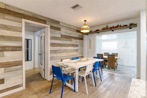 $4,950 | 3039 Grant Street, Unit 3039, Hollywood, FL 33021