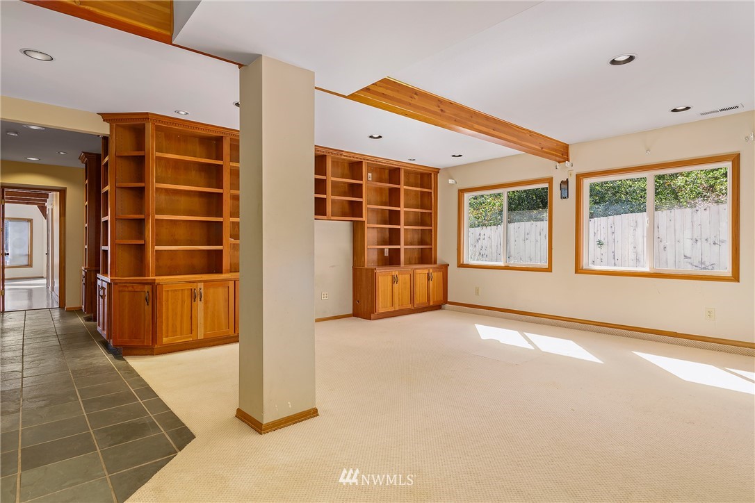 18324 West Spring Lake Drive Southeast Renton, WA 98058 - Photo 17 of 34 Gallery Image 17
