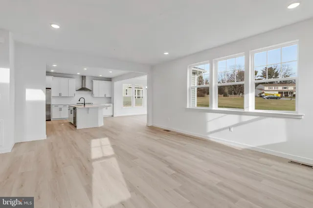 $874,999 | 905 Honeyflower Drive, Reisterstown, MD 21136