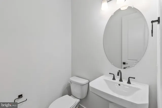 $874,999 | 905 Honeyflower Drive, Reisterstown, MD 21136