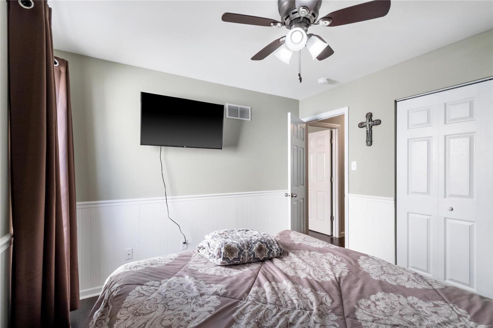 1736 Briarmanor Drive Lake St. Louis, MO 63367 - Photo 26 of 45