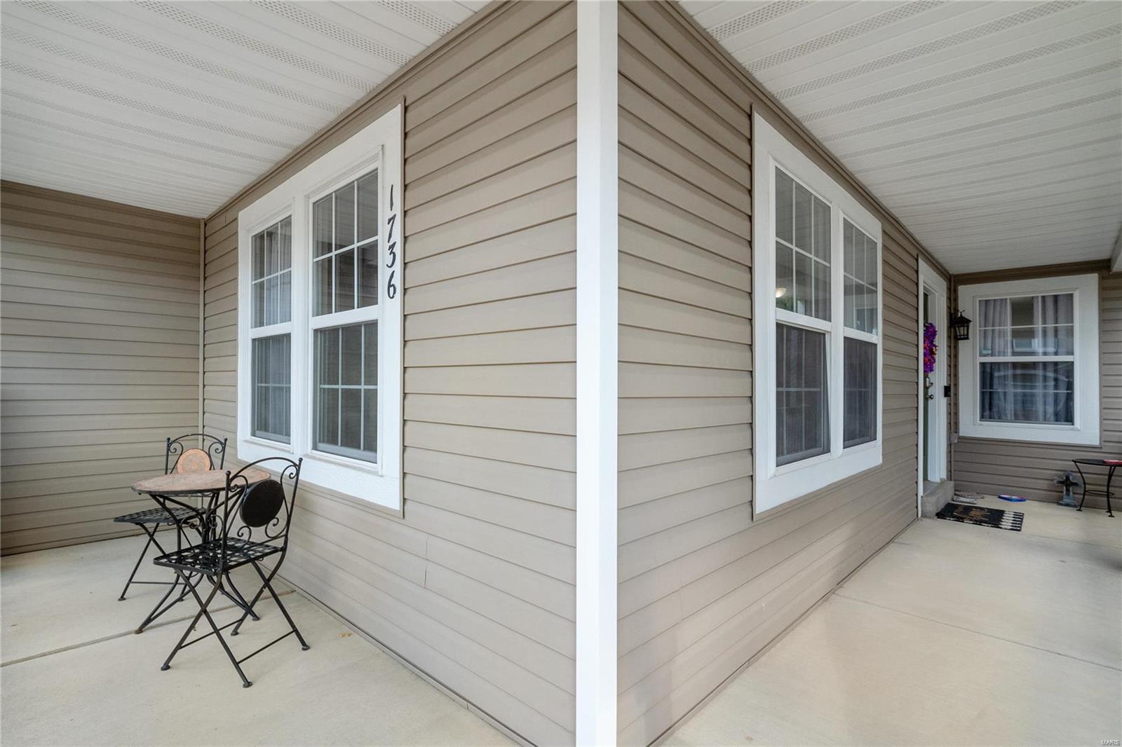 1736 Briarmanor Drive Lake St. Louis, MO 63367 - Photo 6 of 45