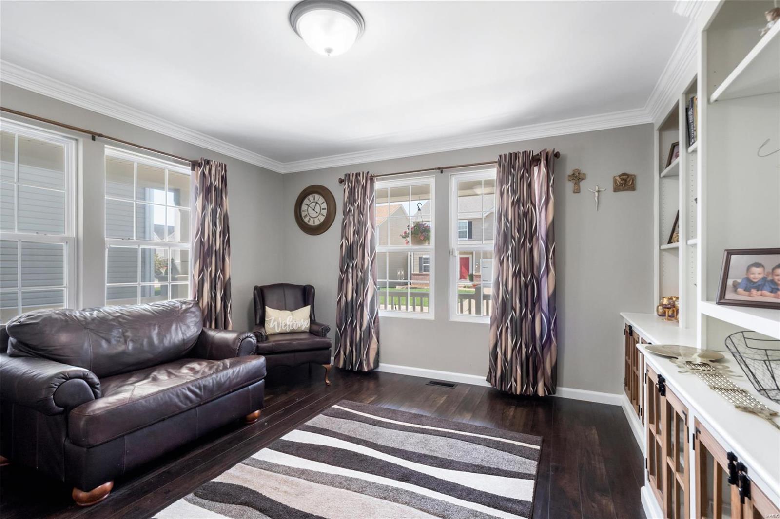 1736 Briarmanor Drive Lake St. Louis, MO 63367 - Photo 9 of 45