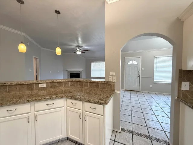 $2,000 | 9106 Reagan Meadow Court, Houston, TX 77064