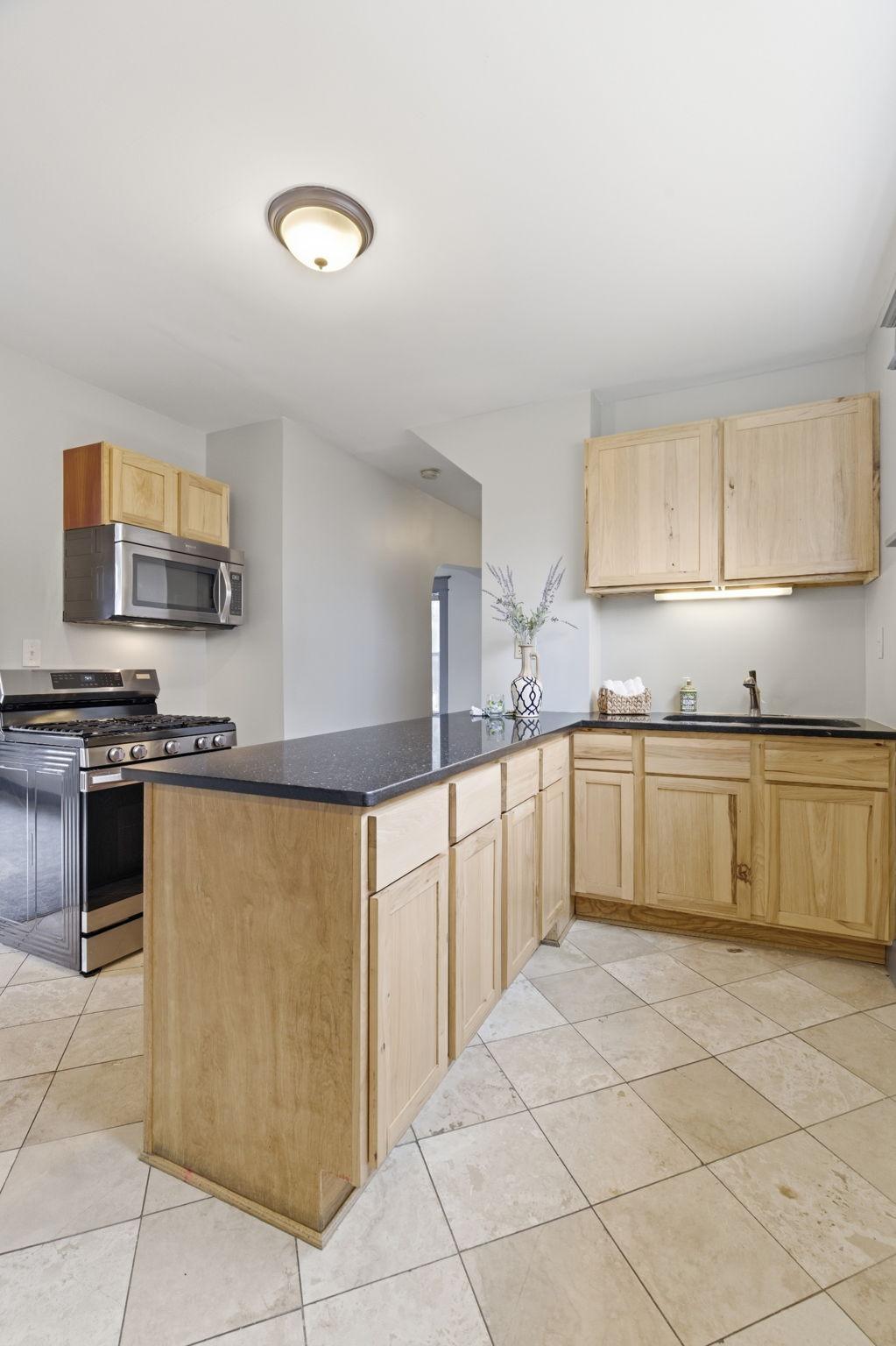 902 Dodd Road West St. Paul, MN 55118 - Photo 14 of 34