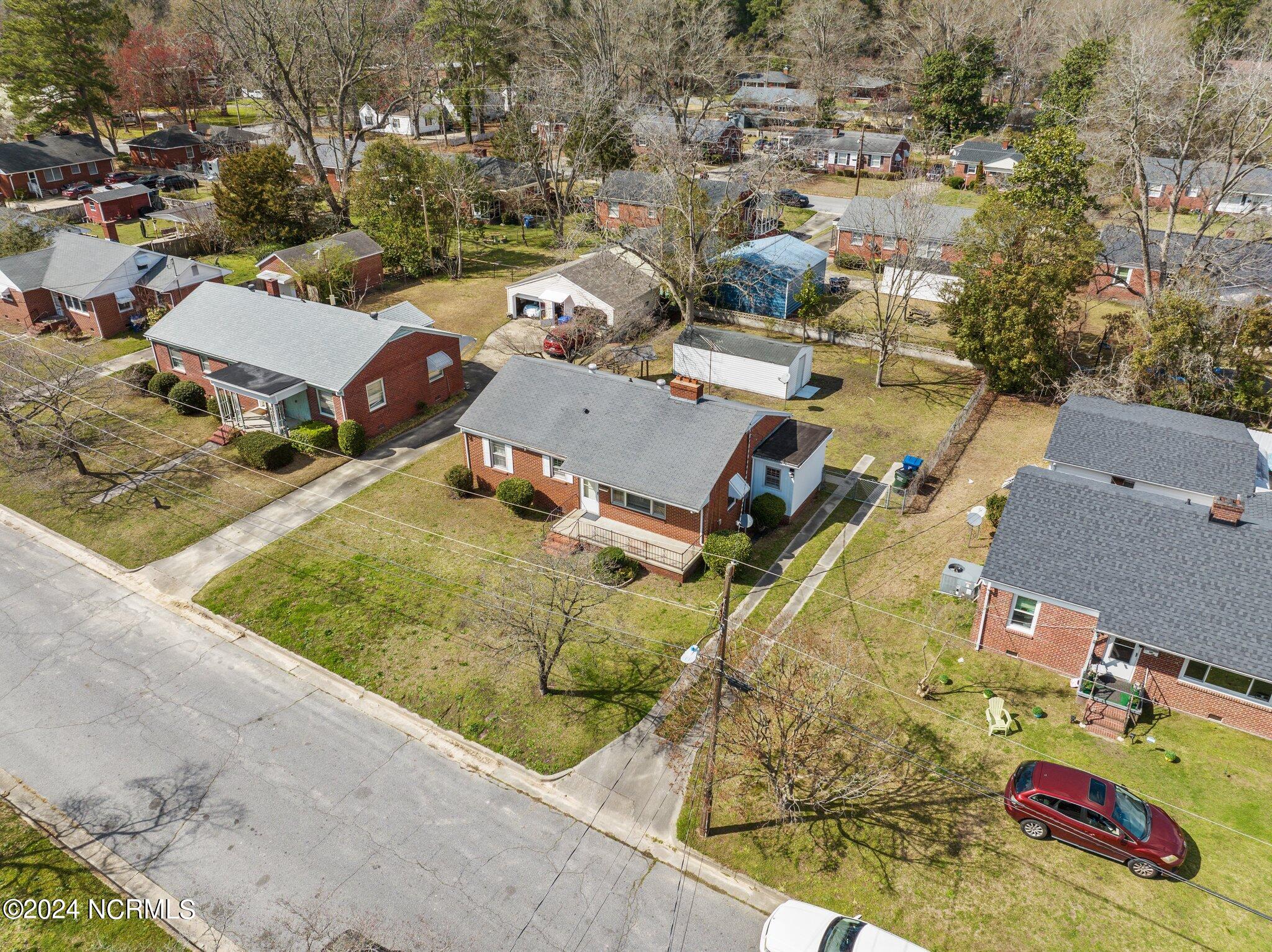 613 Daughety Road Kinston, NC 28501 - Photo 3 of 41 3-web-or-mls-DJI_0560