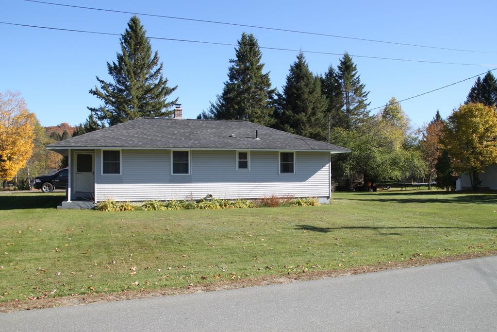 181 Rod Key Street Lyndon, VT 05851 - Photo 1 of 10 Gallery Image 1