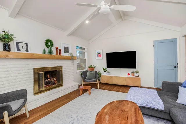 $420,000 | 9911 Floyd Street, Overland Park, KS 66212