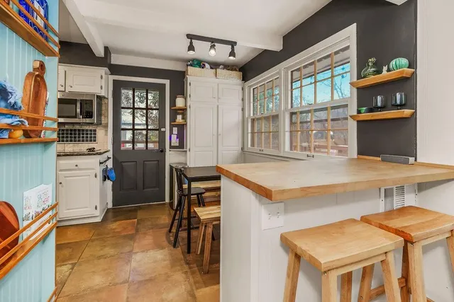 $420,000 | 9911 Floyd Street, Overland Park, KS 66212