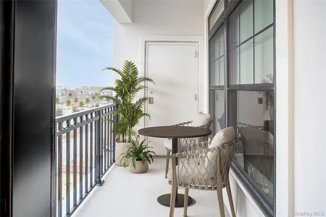 $5,299 | 695 Merrick Avenue, Unit 240, Westbury, NY 11590