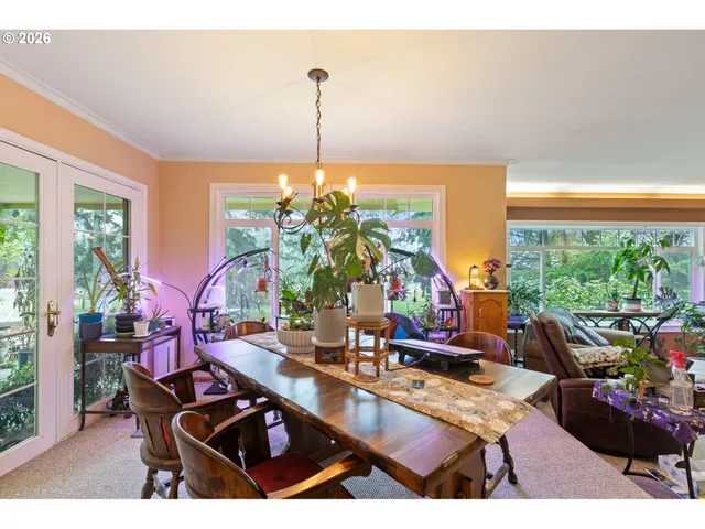 $600,500 | 674 Youngs Lane, Roseburg, OR 97471