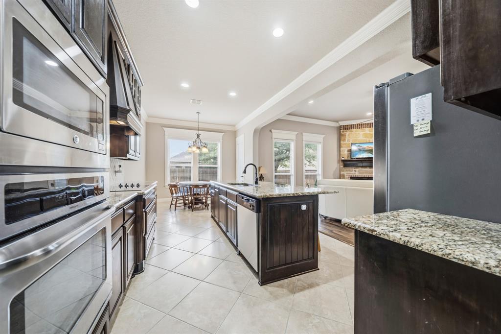 17031 Stone Briar Road Woodway, TX 76712 - Photo 12 of 36