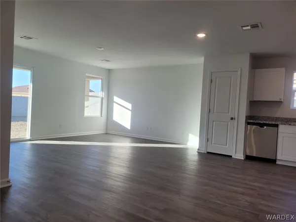 $1,750 | 5665 South Cypress Avenue, Fort Mohave, AZ 86426