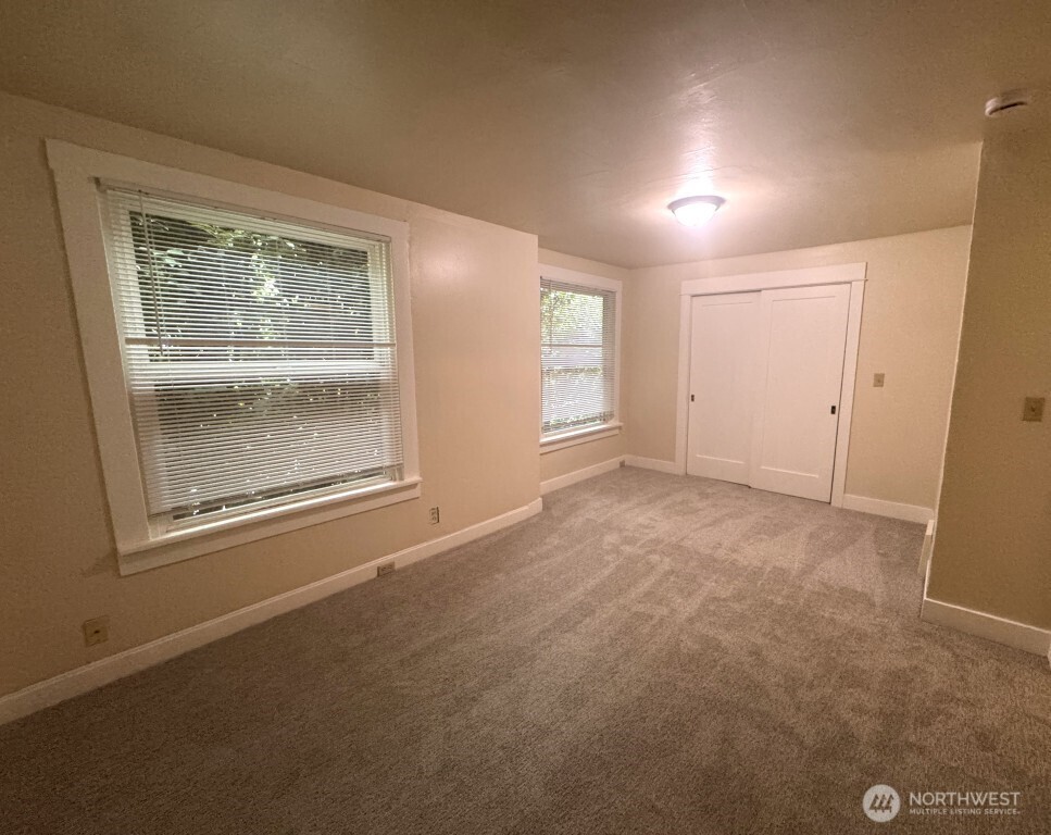 1735 24th Avenue, Unit A Seattle, WA 98122 - Photo 10 of 15