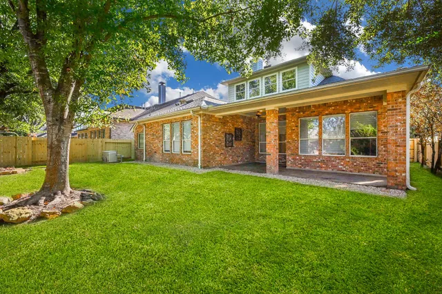 $3,400 | 7431 Baldwin Crossing, Sugar Land, TX 77479