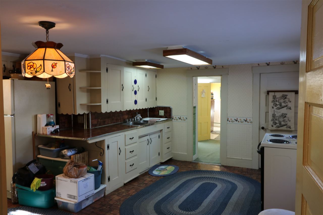 63 Washington Street Rochester, NH 03867 - Photo 11 of 23