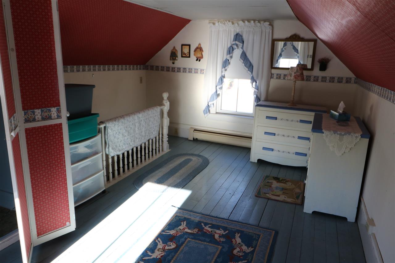 63 Washington Street Rochester, NH 03867 - Photo 18 of 23