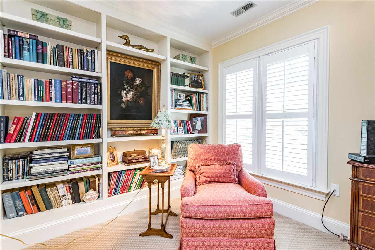 3314 Ridgecrest Court Raleigh, NC 27607 - Photo 18 of 26 Photo 18
