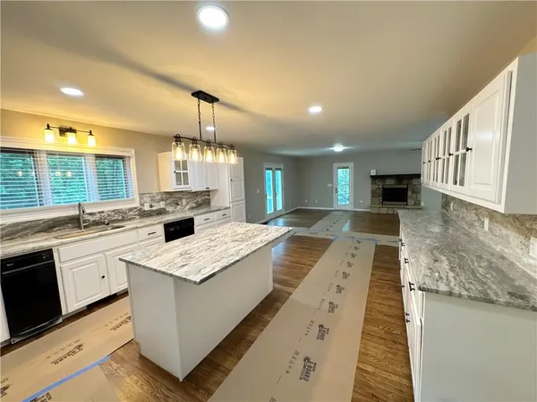 $745,000 | 1803 Chatuge Hills Road, Hiawassee, GA 30546