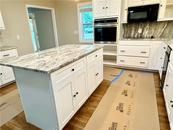 $745,000 | 1803 Chatuge Hills Road, Hiawassee, GA 30546