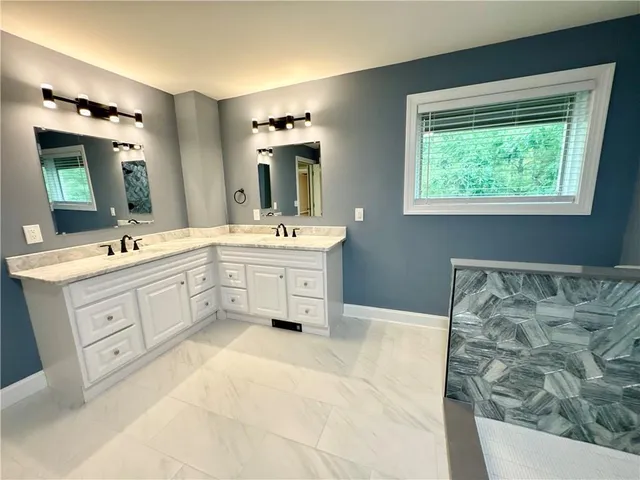 $745,000 | 1803 Chatuge Hills Road, Hiawassee, GA 30546