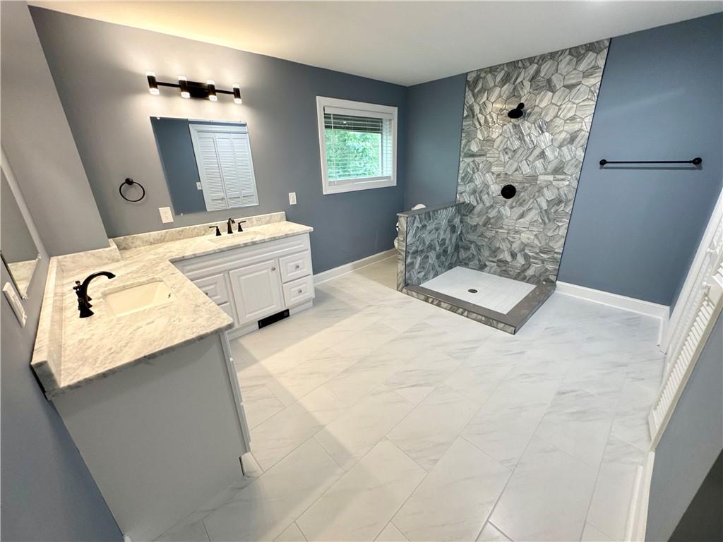 1803 Chatuge Hills Road Hiawassee, GA 30546 - Photo 29 of 44