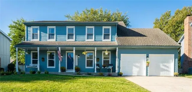 $439,000 | 307 North Mesquite Street, Olathe, KS 66061