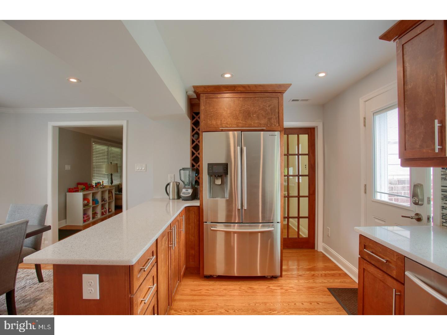 117 East Manoa Road Havertown, PA 19083 - Photo 3 of 24