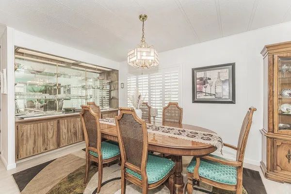 $169,000 | 371 Bethel Avenue, Unit 27, Sanger, CA 93657