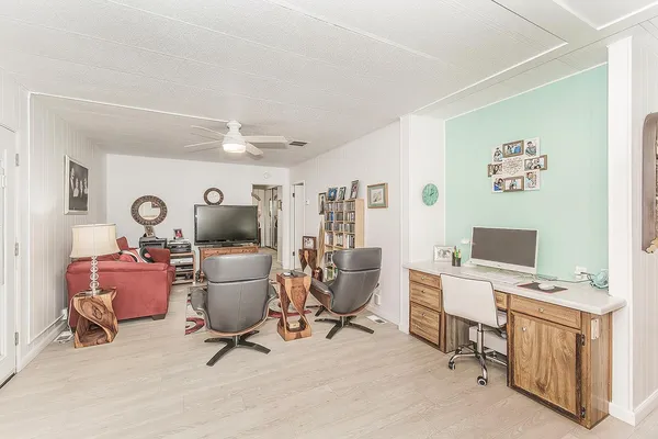$169,000 | 371 Bethel Avenue, Unit 27, Sanger, CA 93657