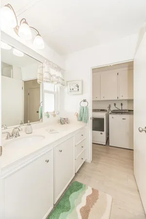 $169,000 | 371 Bethel Avenue, Unit 27, Sanger, CA 93657