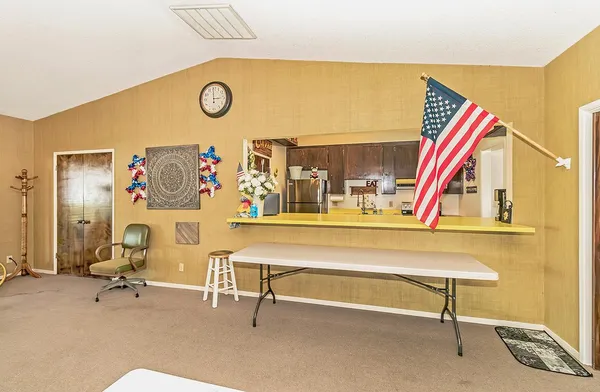 $169,000 | 371 Bethel Avenue, Unit 27, Sanger, CA 93657