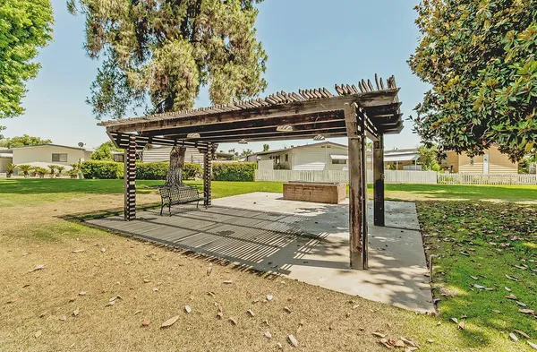 $169,000 | 371 Bethel Avenue, Unit 27, Sanger, CA 93657