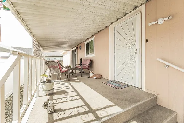$169,000 | 371 Bethel Avenue, Unit 27, Sanger, CA 93657
