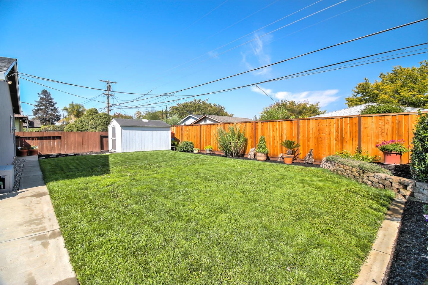 2128 Vía D'Este Campbell, CA 95008 - Photo 30 of 33 a view of a backyard