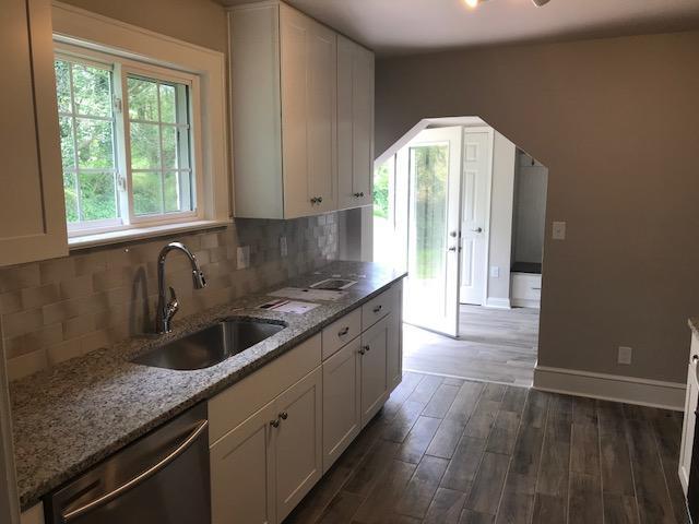 2928 Corbieshaw Road Southwest Roanoke, VA 24015 - Photo 7 of 23 IMG_6464