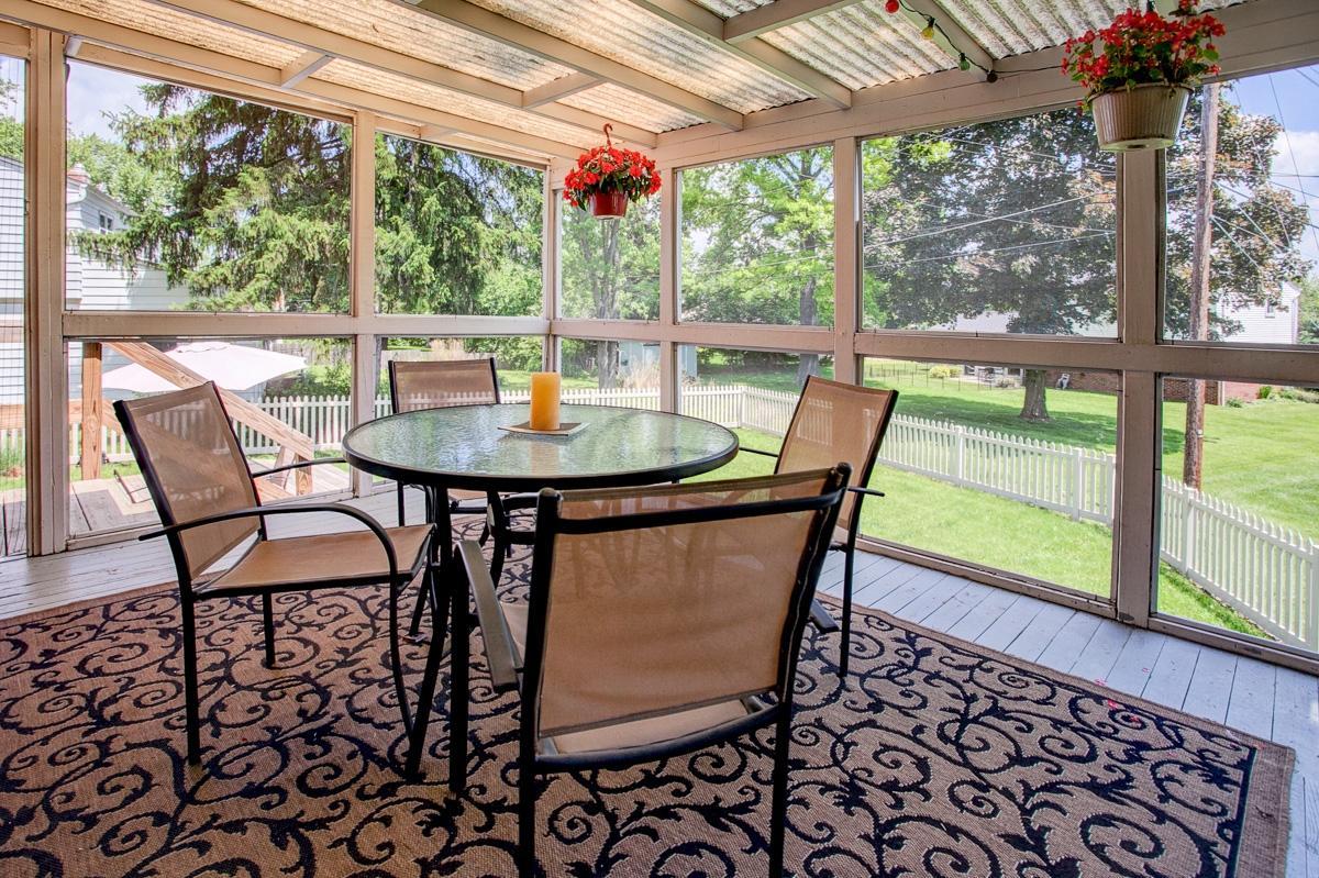 4100 Kendale Road Columbus, OH 43220 - Photo 23 of 24 Gallery Image 23