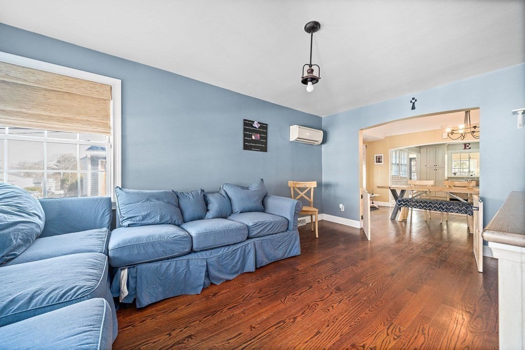 128 Elmlawn Road Braintree, MA 02184 - Photo 9 of 23 Gallery Image 9