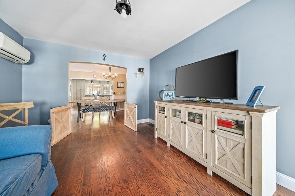 128 Elmlawn Road Braintree, MA 02184 - Photo 10 of 23 Gallery Image 10