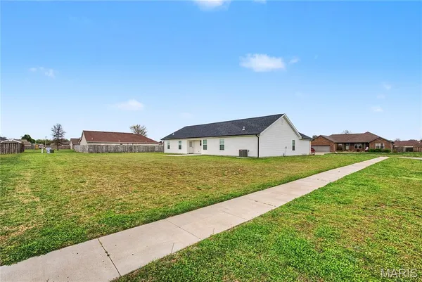 $340,000 | 1132 Pollard Plaza, Sikeston, MO 63801