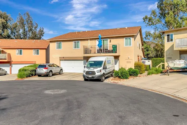 $460,000 | 14199 Caminito Quevedo, San Diego, CA 92129