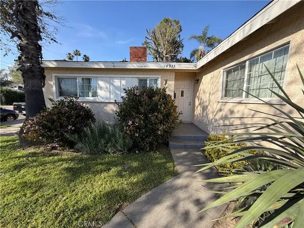 $759,950 | 18955 Covello Street, Reseda, CA 91335