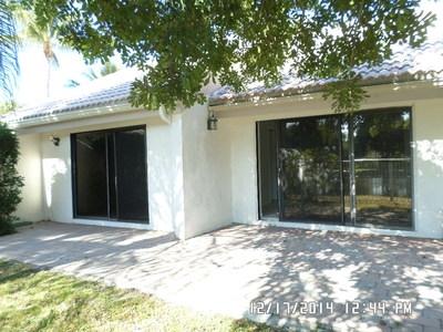 9756 Erica Court, Unit 9756 Boca Raton, FL 33496 - Photo 8 of 23 SAM_1621