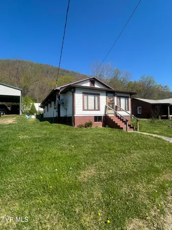 $79,900 | 18 East 3rd Avenue, Big Stone Gap, VA 24219