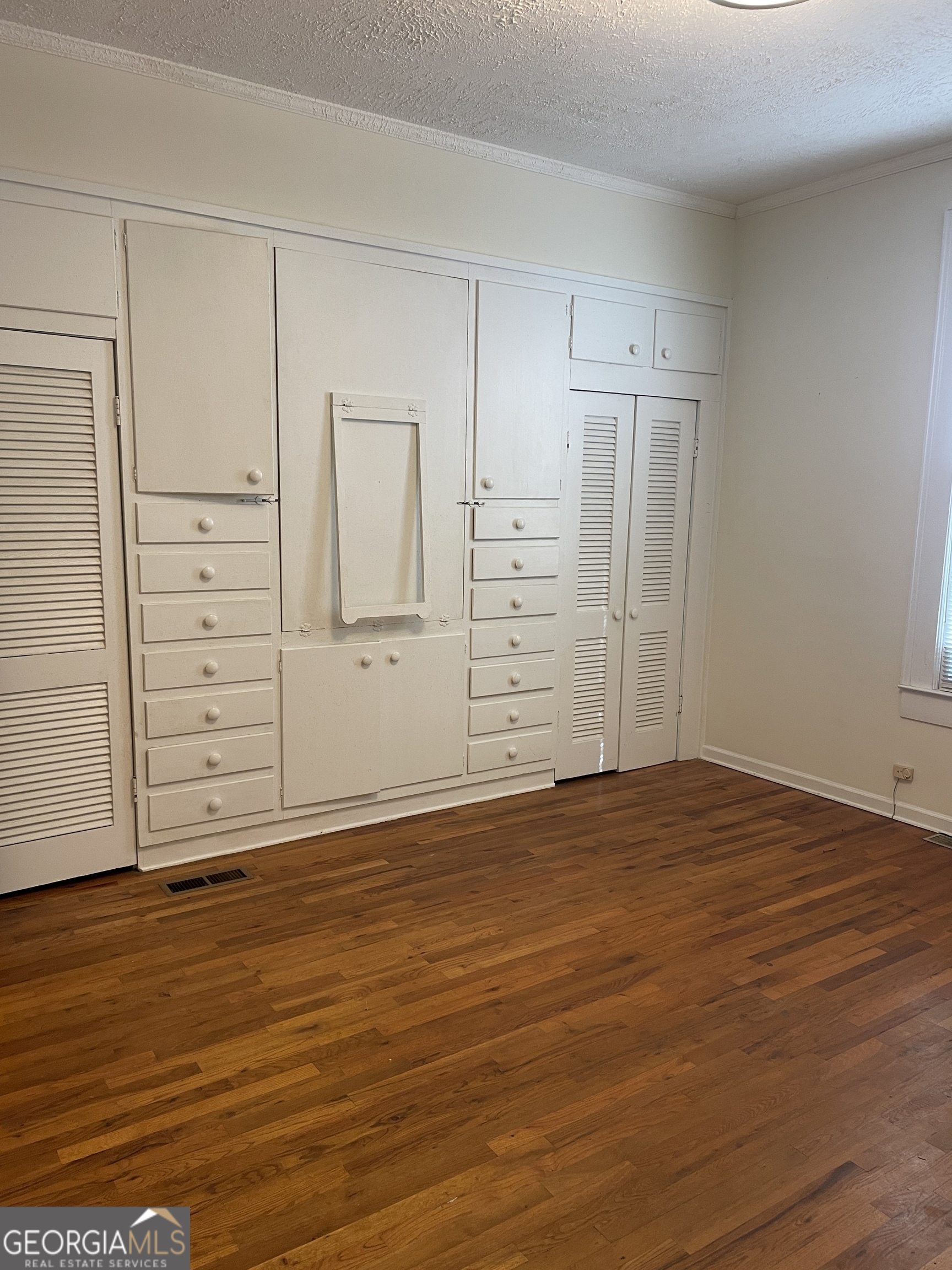 379 West Avenue Jackson, GA 30233 - Photo 26 of 60