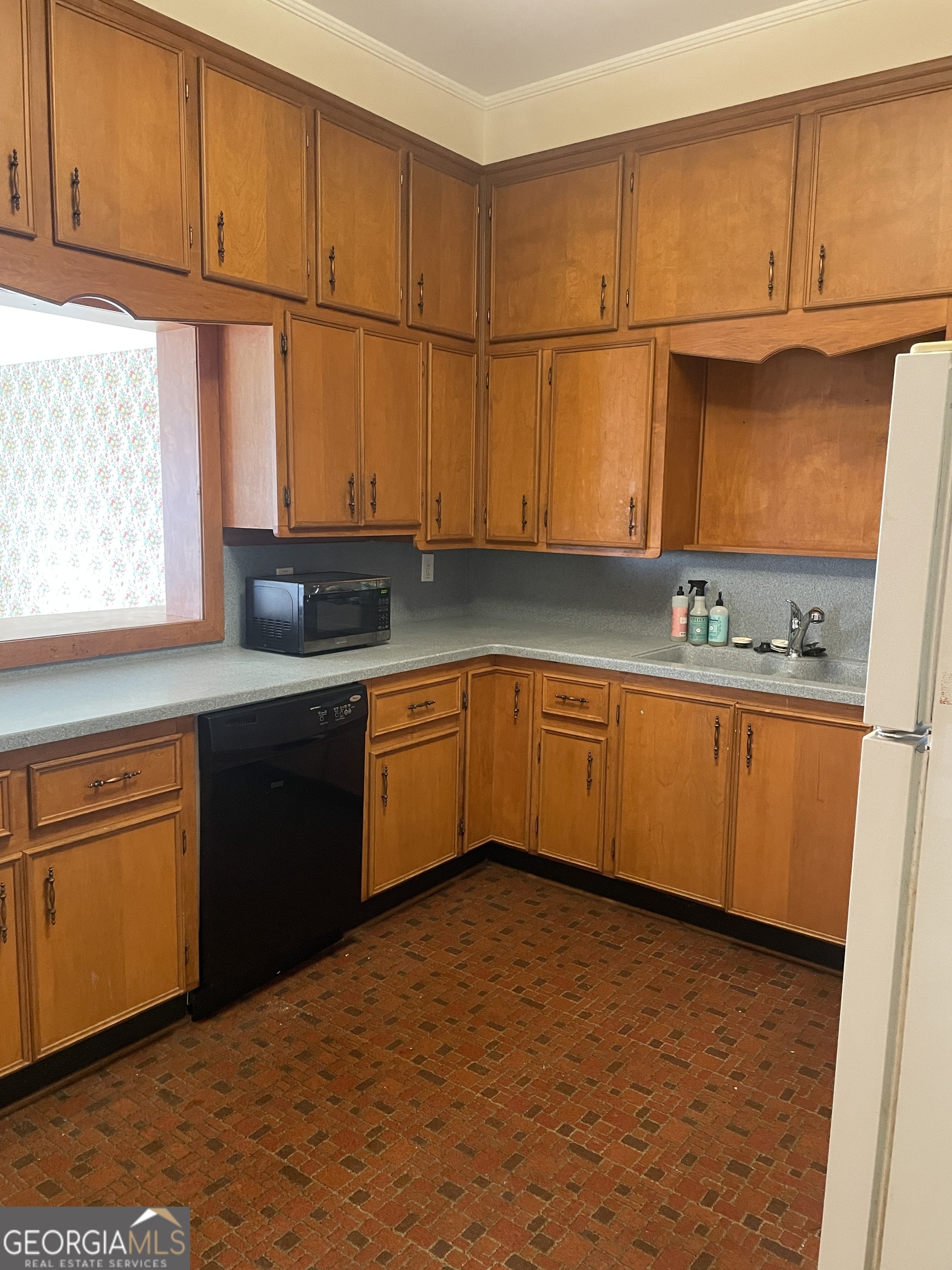 379 West Avenue Jackson, GA 30233 - Photo 48 of 60