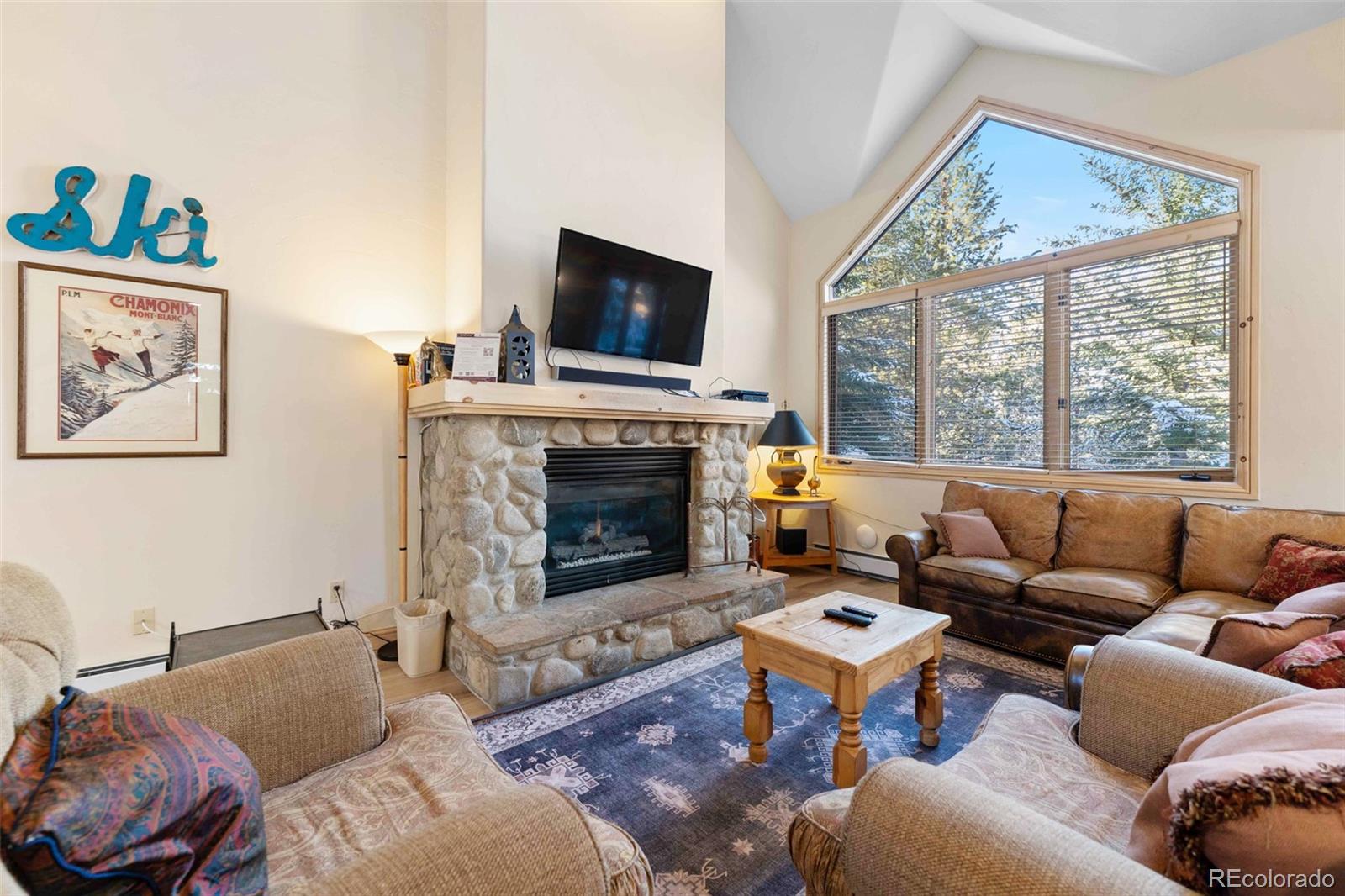 1459 East Keystone Road, Unit 2990 Dillon, CO 80435 - Photo 3 of 42 Gallery Image 3