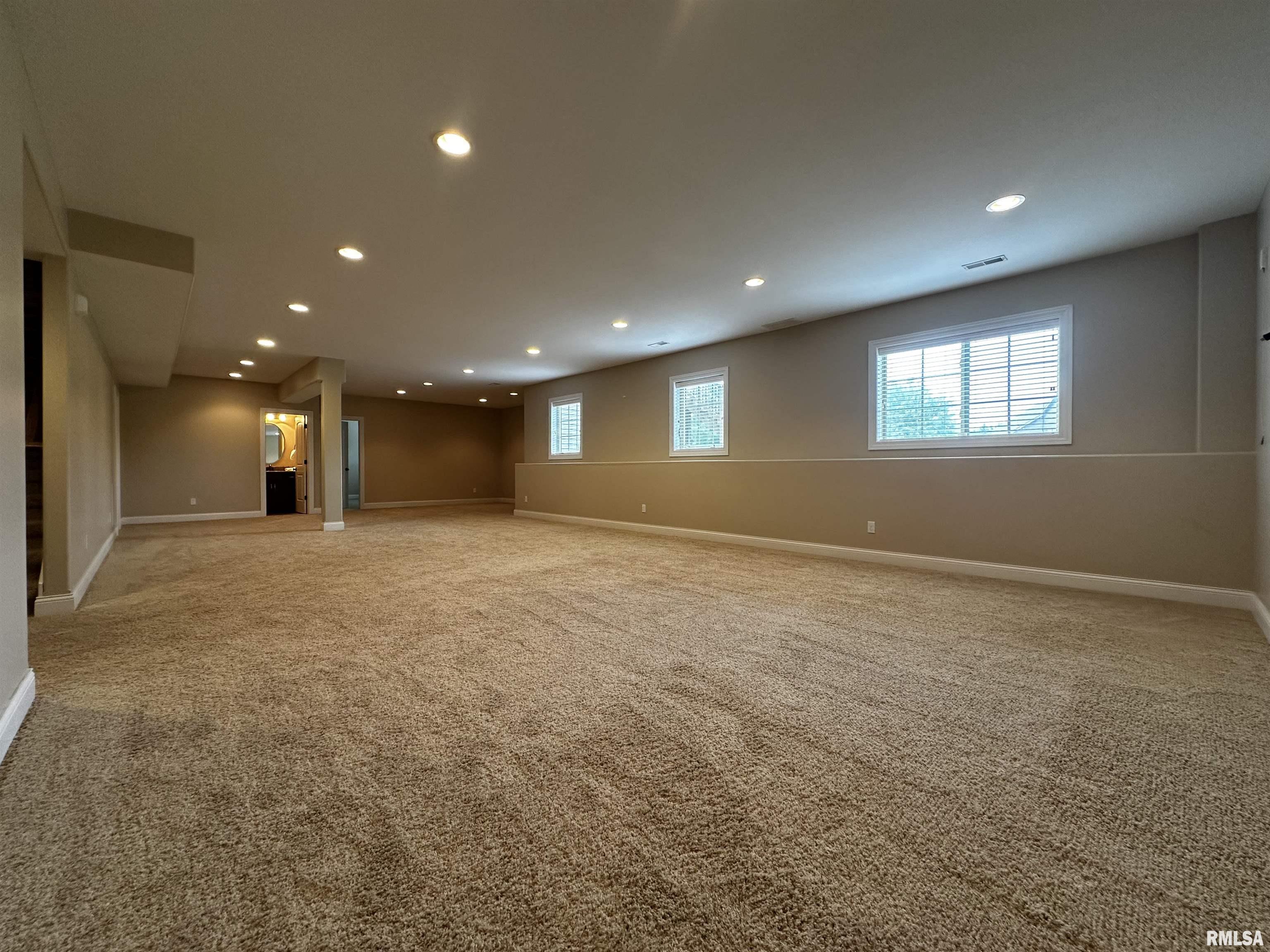 11215 North Country Ridge Lane Dunlap, IL 61525 - Photo 36 of 41 Gallery Image 36